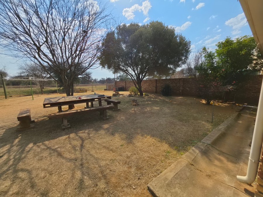 3 Bedroom Property for Sale in Hoopstad Rural Free State